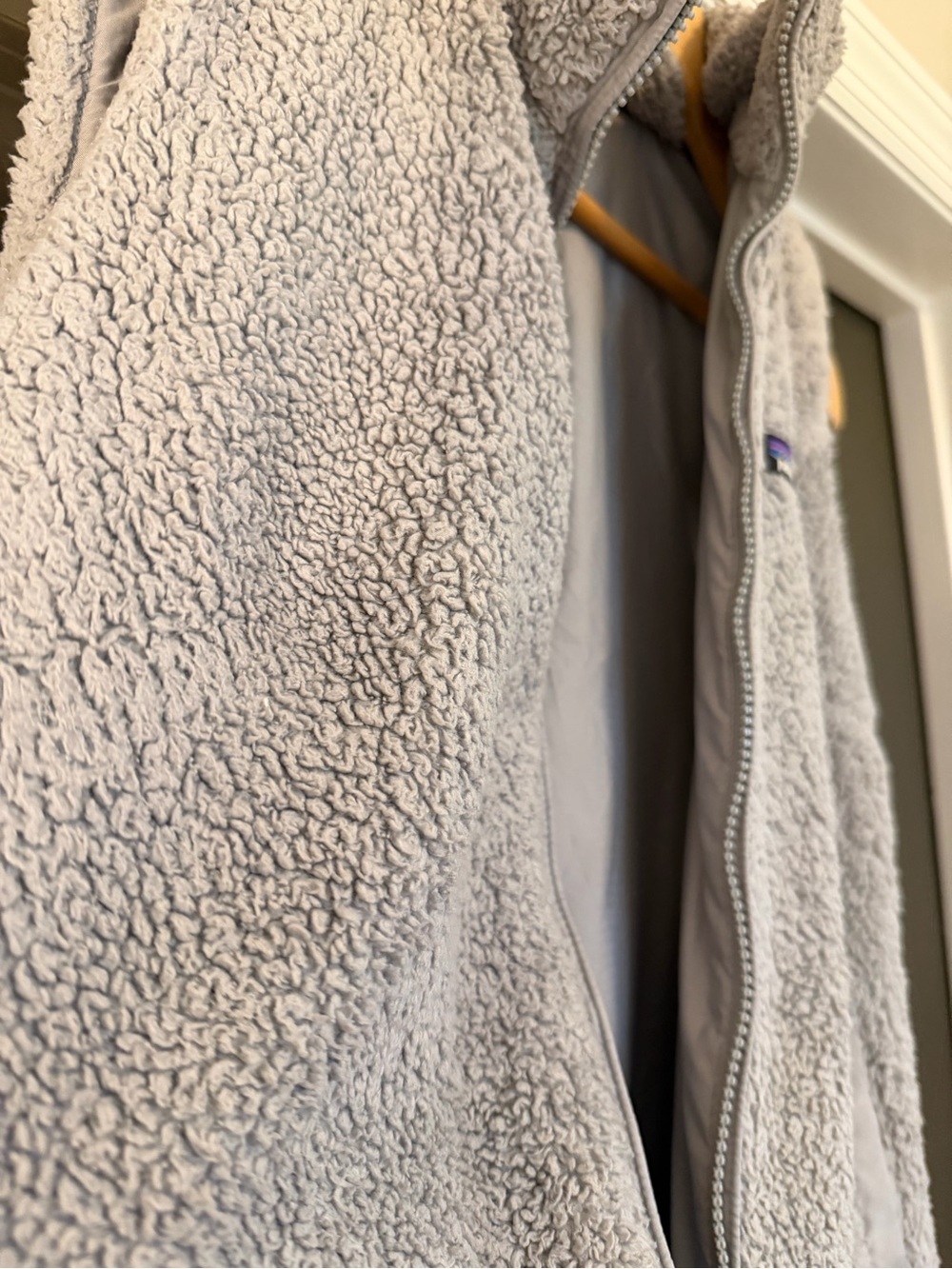 Patagonia Los Gatos Vest - Picture 4 of 4